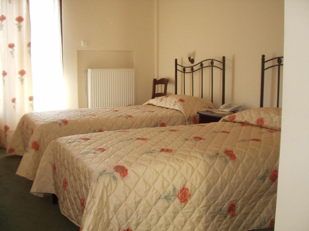 Hotel Elatou Ano Chora Habitación foto